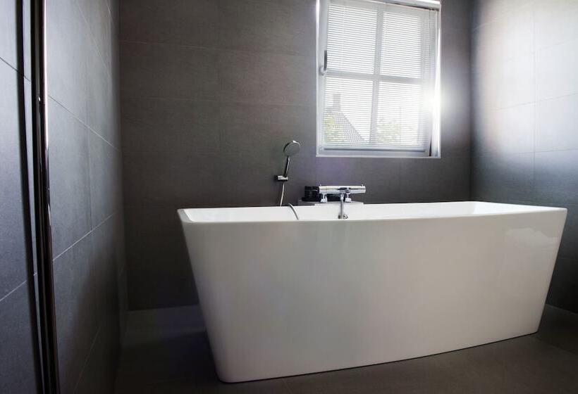 فندق Restaurant Thuis!