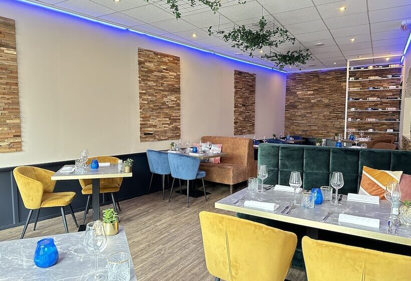 בית מלון כפרי Van Oppen