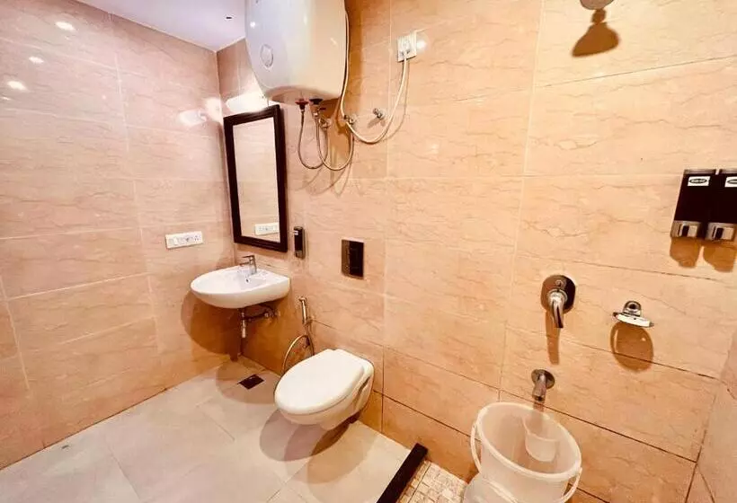 ホテル Khamba Lodge