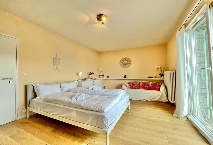 Pansiyon Peace Over The Lake Rooms Happy Rentals