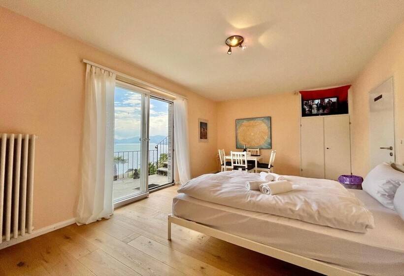 Pansiyon Peace Over The Lake Rooms Happy Rentals