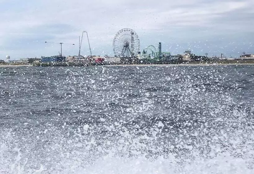 Retkeilymaja The Lamplight Inn