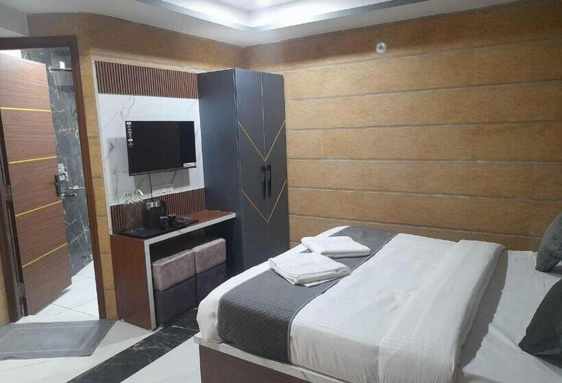 בית מלון כפרי Asha Delight