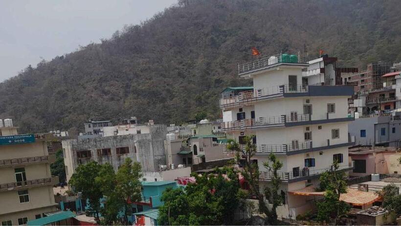 בית מלון כפרי Asha Delight