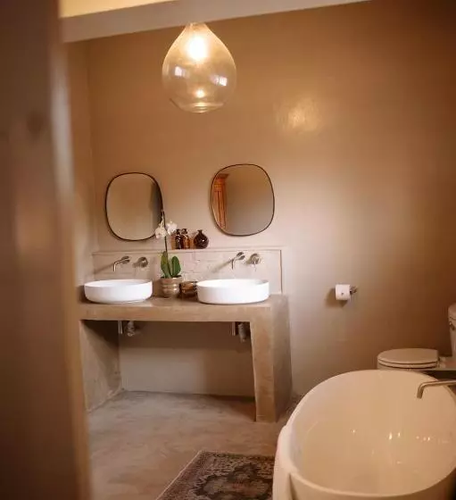 Majatalo Rest Guest House