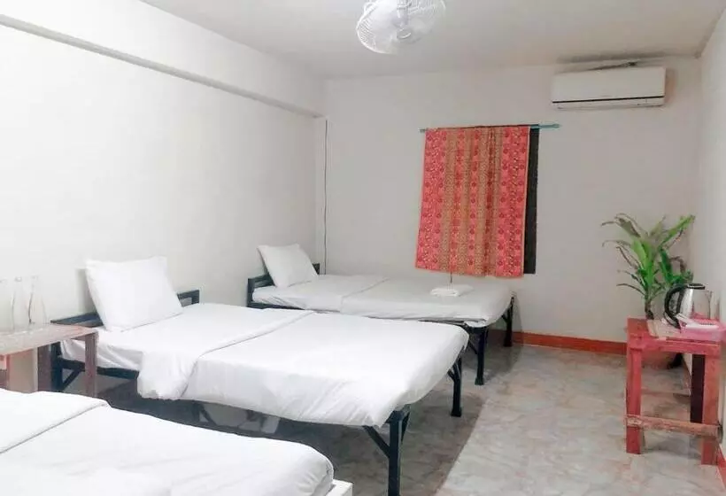 ペンション Tingkham Guesthouse