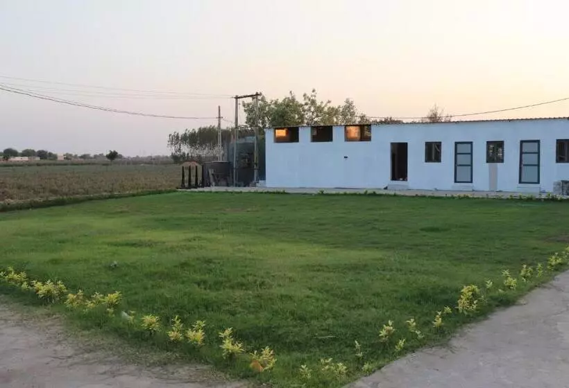 Hotel Krishna Kunj Inn