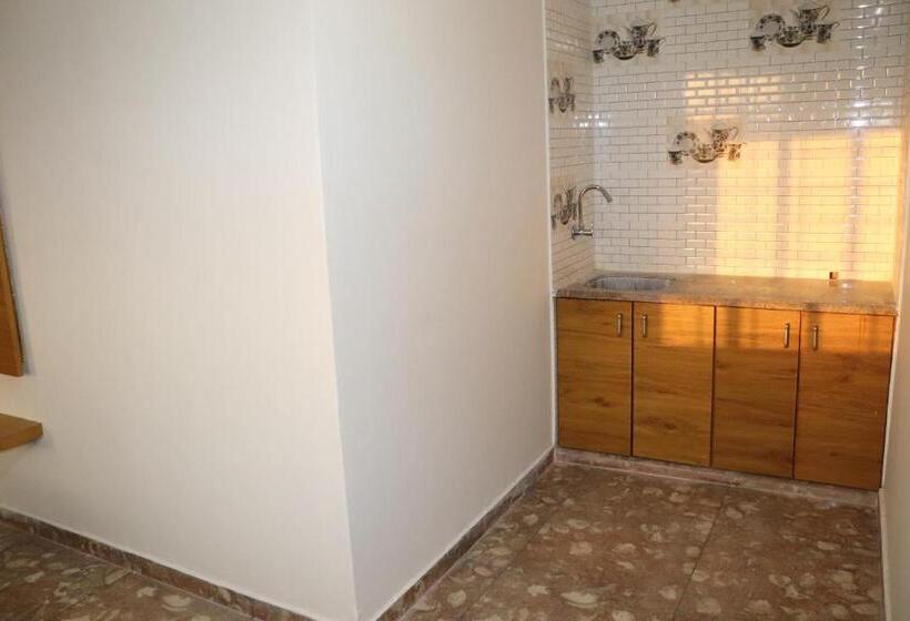 בית מלון כפרי Krishna Kunj Inn