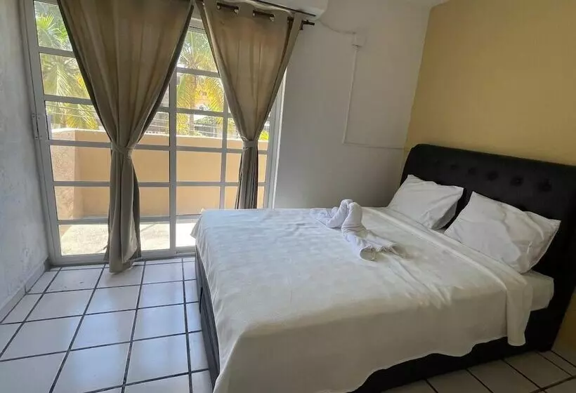 ホテル And Bungalows Palaces