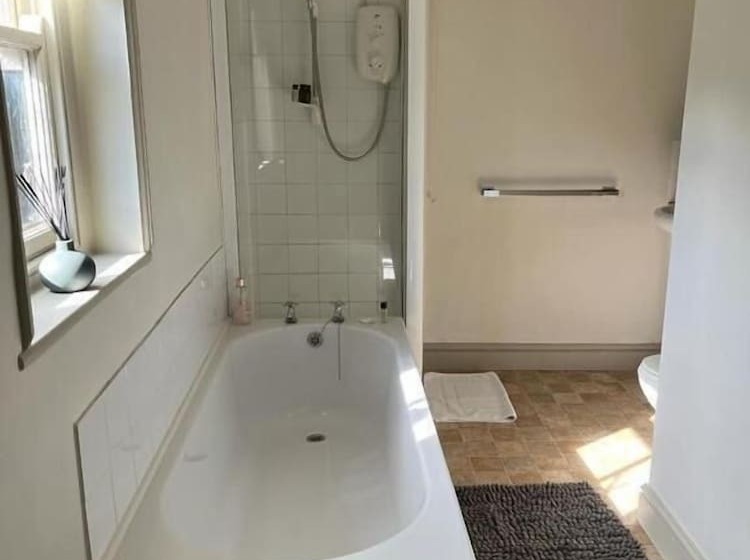 住宿加早餐 Davenford Burford