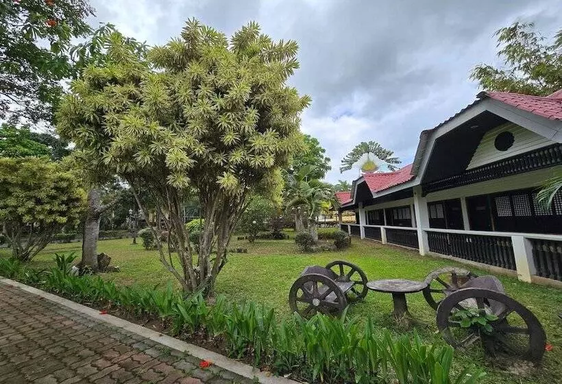 Hotelli Grand Villa Laguna