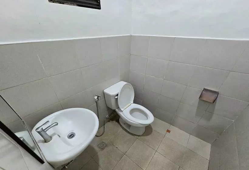 Hotelli Grand Villa Laguna