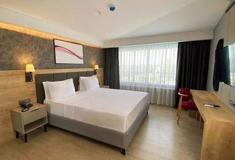 Hotelli Ramada By Wyndham Dalaman