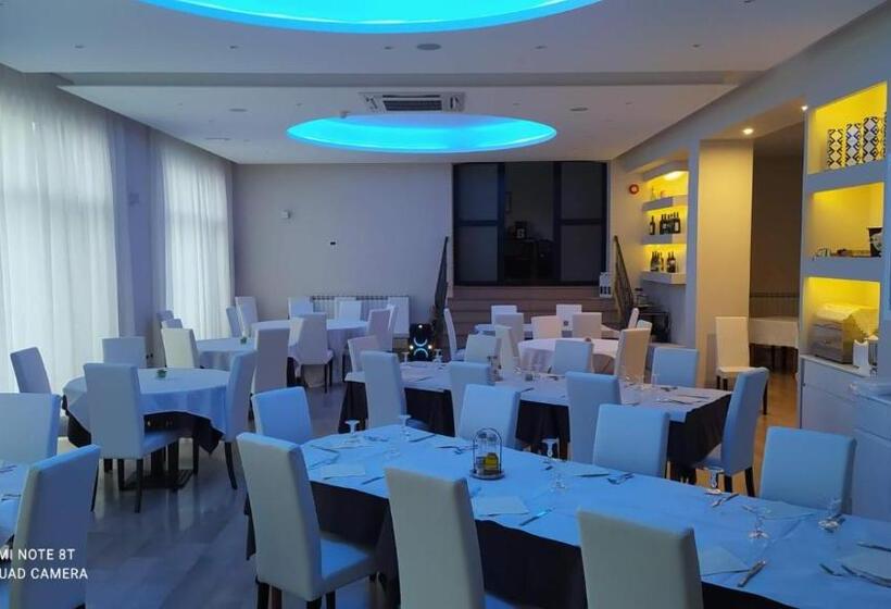 هتل Ristorante Garden