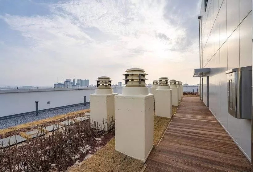 Golden Planet Hotel Pyeongtaek Godeck