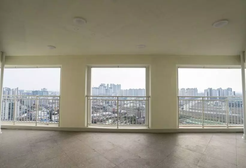 Golden Planet Hotel Pyeongtaek Godeck