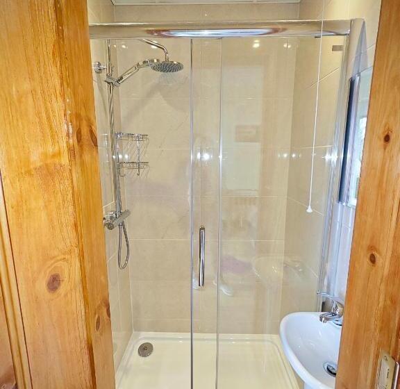 پانسیون Mountain View Accommodation