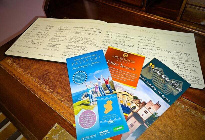 پانسیون Mountain View Accommodation