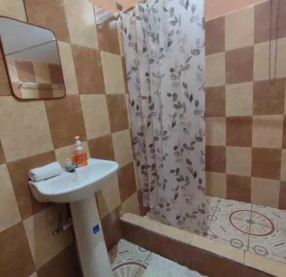 هاستل La Casa Colorada