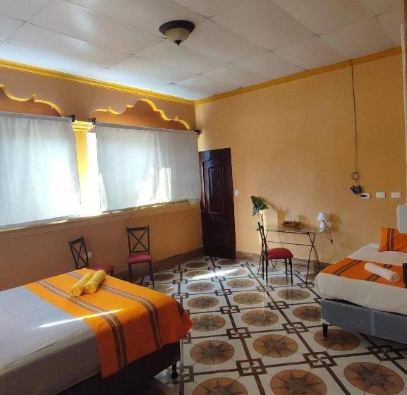 هاستل La Casa Colorada