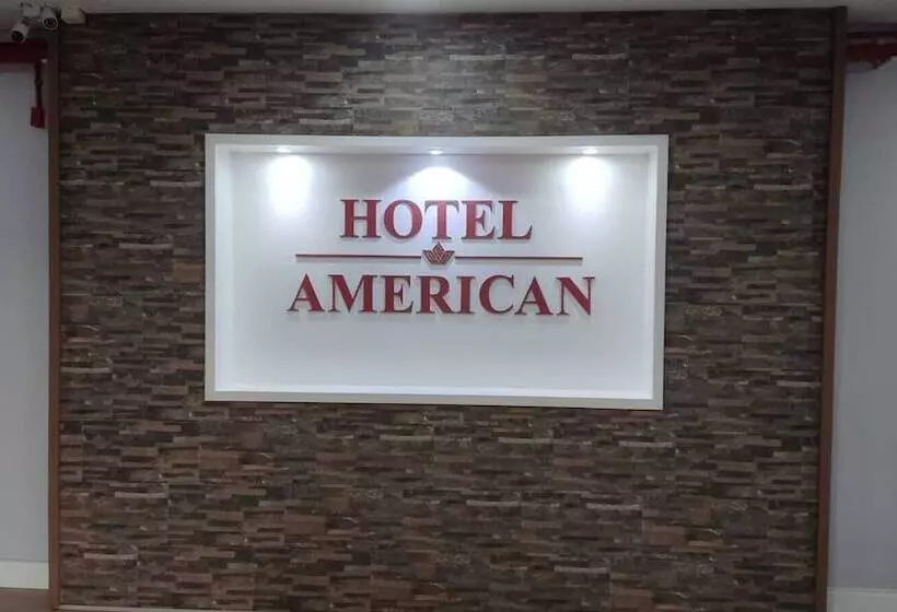 ホテル American