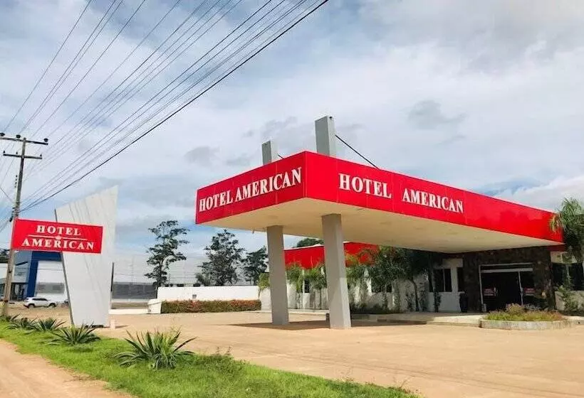 ホテル American