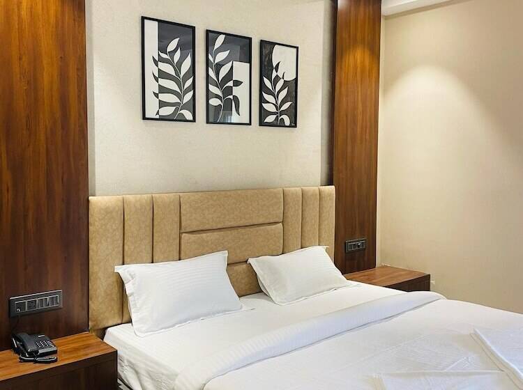 Hotel Narmada Residency