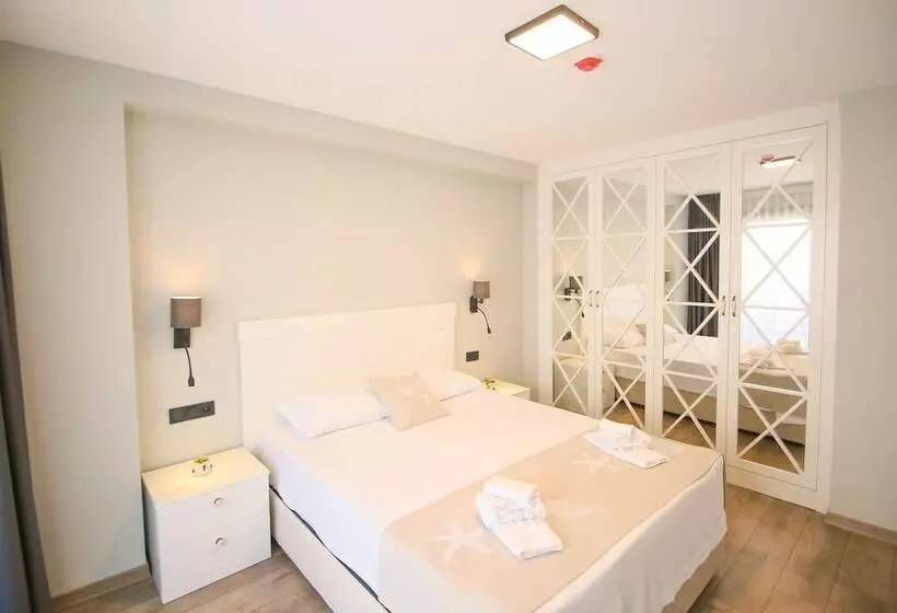 Krem Marin Suits Otel