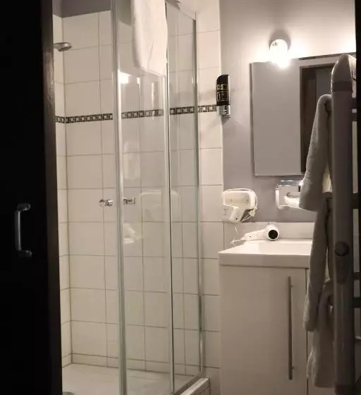 Bar Bistro Hotel Dok