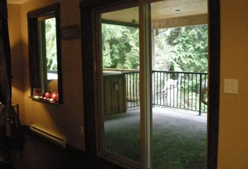 Aamiaismajoitus (B&B) Davis Brook Retreat