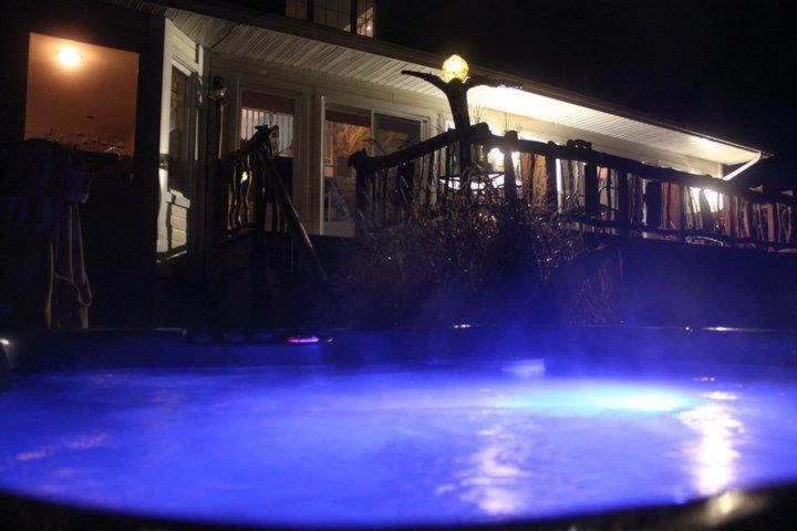 مبيت وإفطار Gîte Crystal Inn