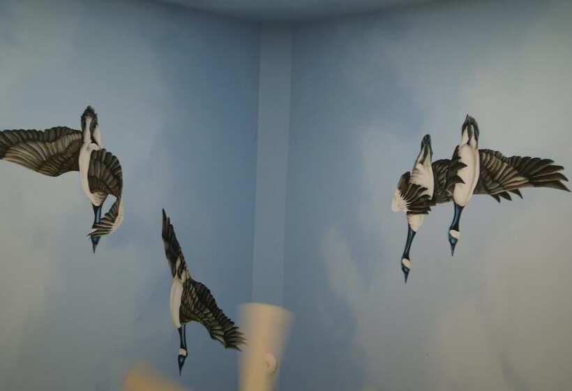 مبيت وإفطار Gîte Crystal Inn