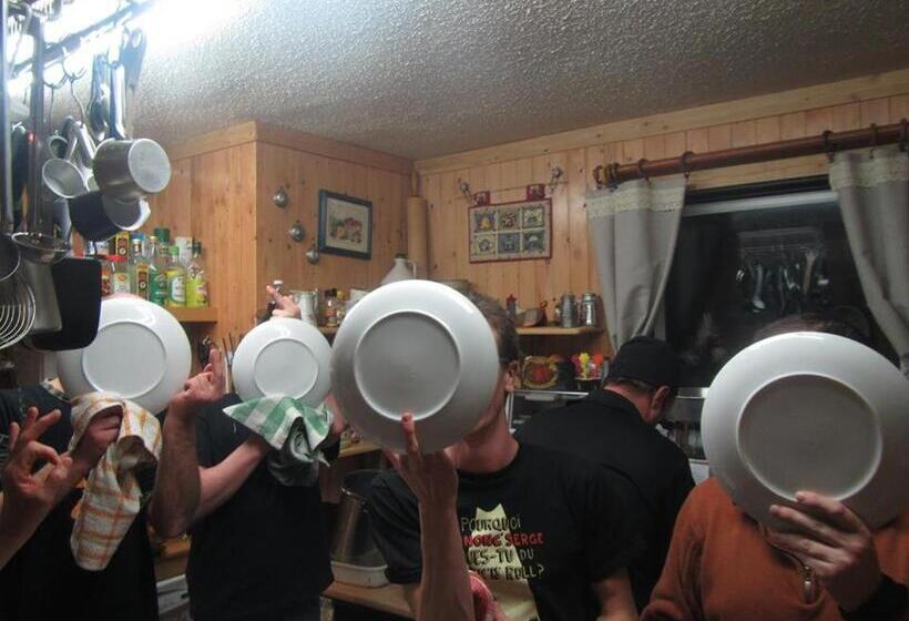 ベッドアンドブレックファースト Le Gîte Ambrelane