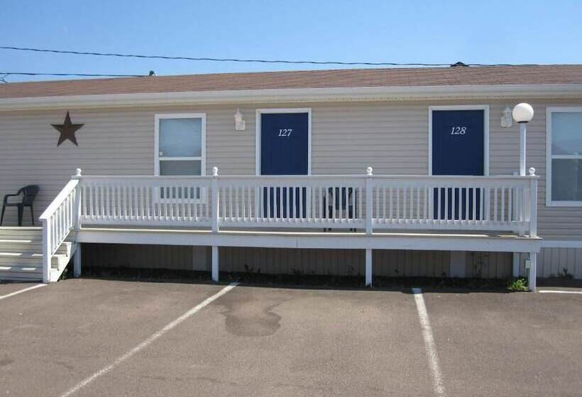 Gaudet Chalets & Motel