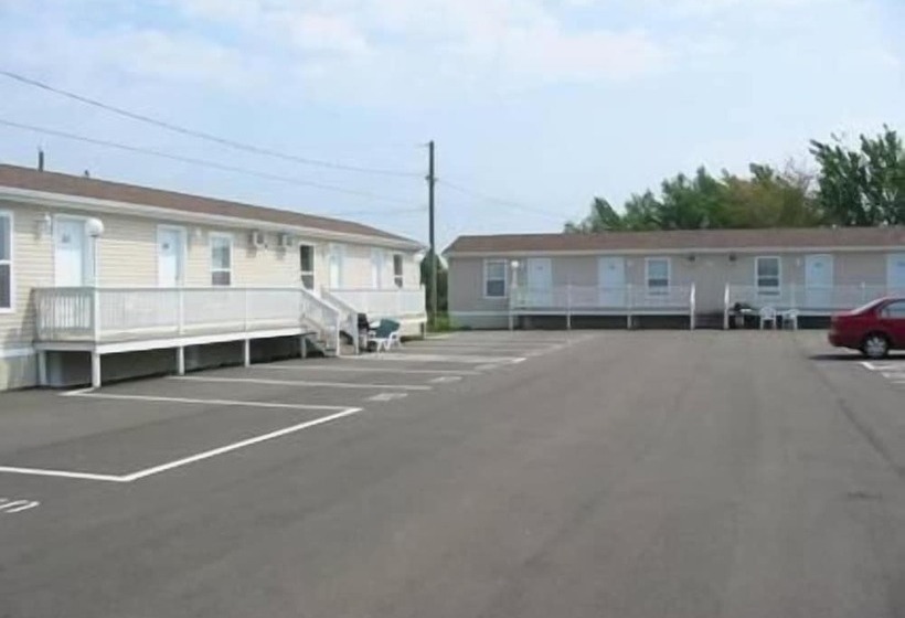 Gaudet Chalets & Motel