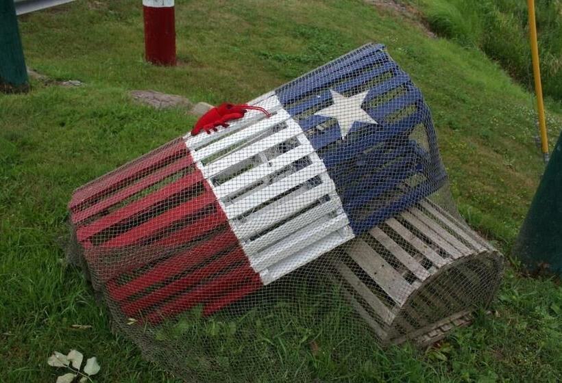 Gaudet Chalets & Motel