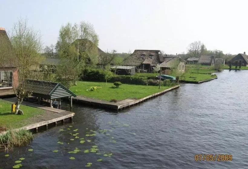 ホテル Auberge Aan Het Hof