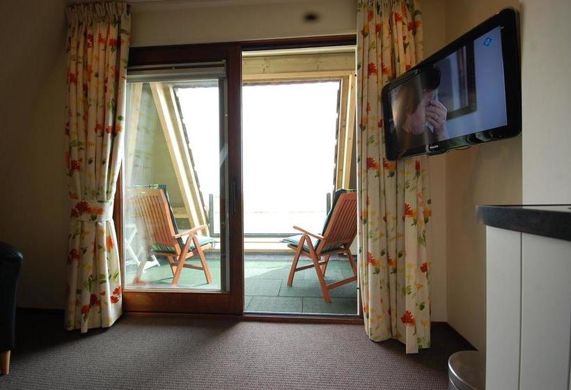 בית מלון כפרי Ambla Appartementen