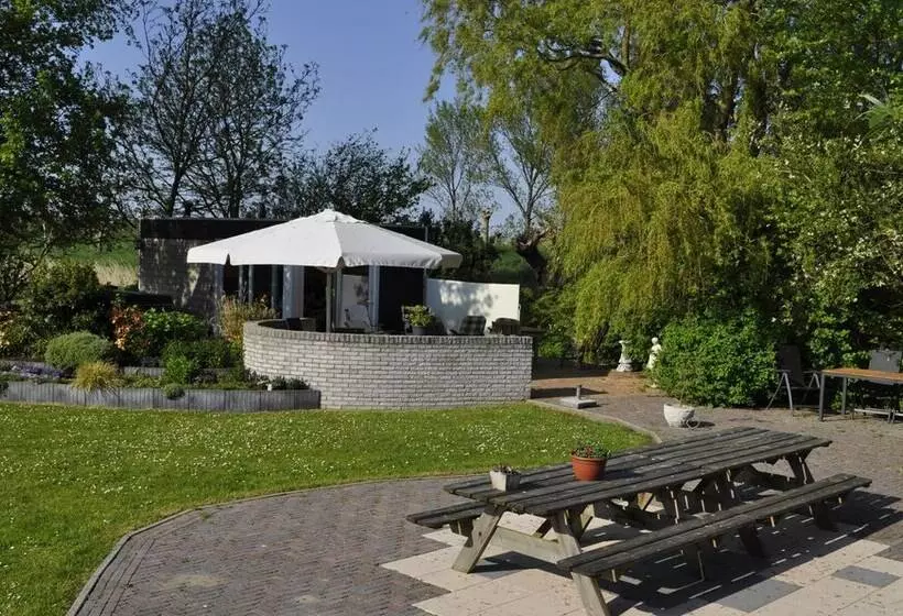 Hotelli Resort De Vlasschure