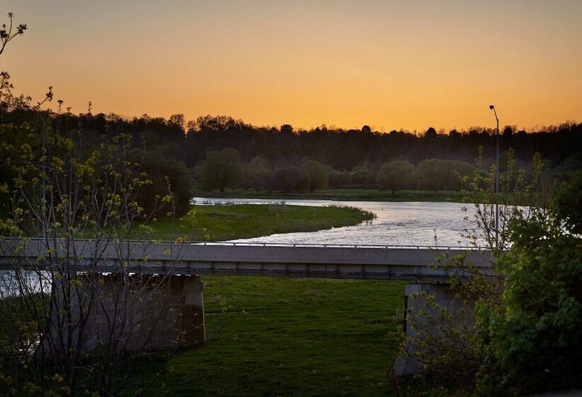 فندق Samuels Boutique