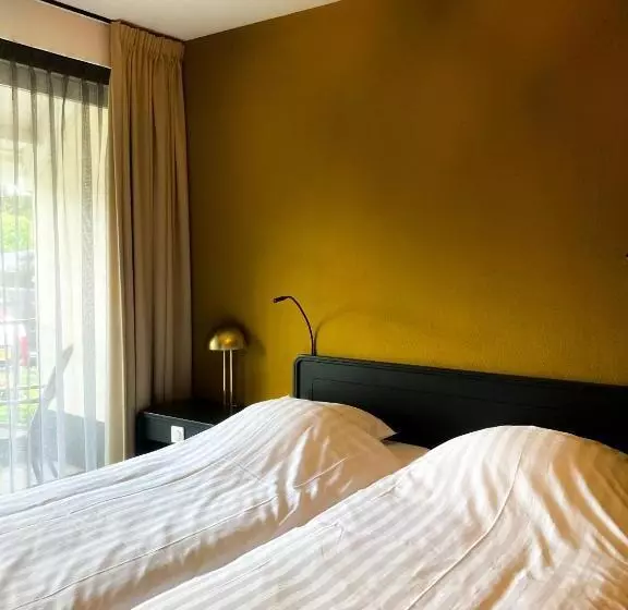Hotelli T Zwanemeer