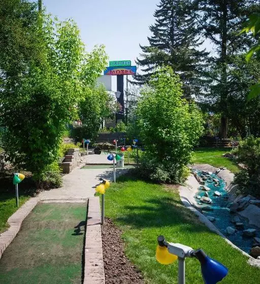 Lakeside Motel