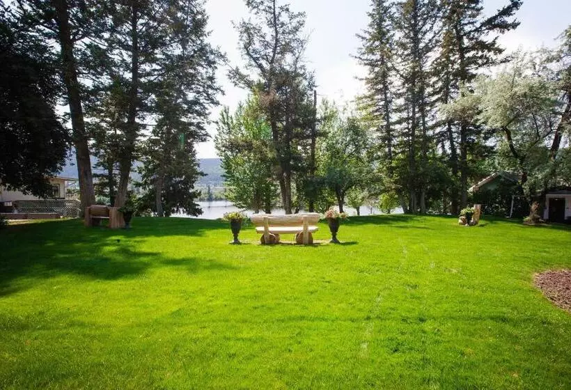 Lakeside Motel