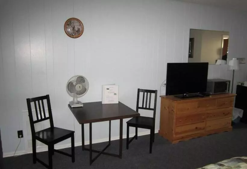 Lakeside Motel