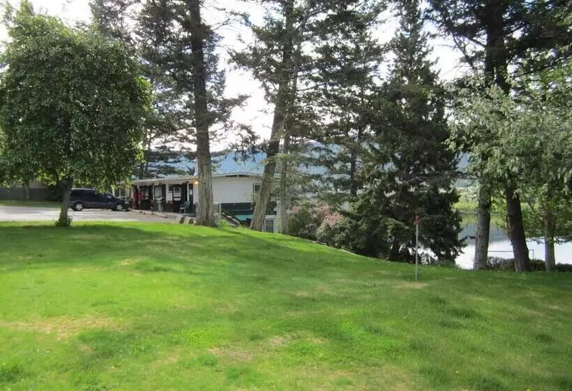 Lakeside Motel