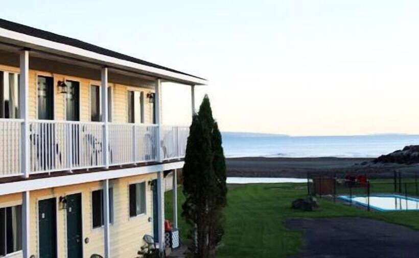 モーテル Alpine Motor Inn