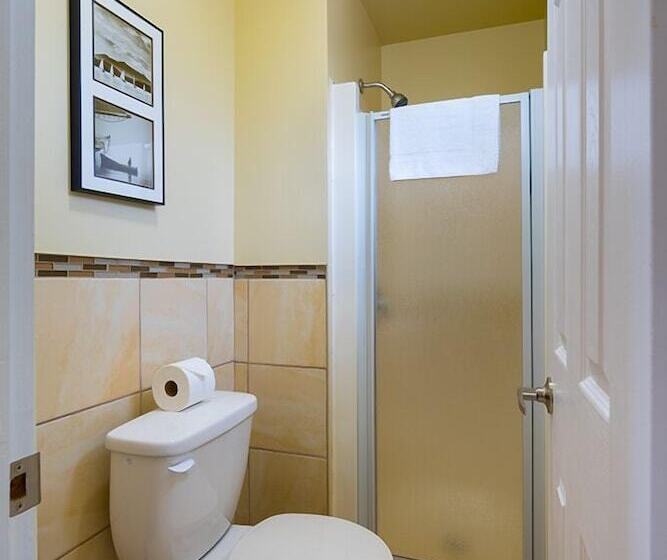 モーテル Alpine Motor Inn