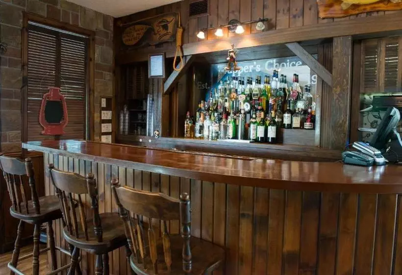 Motelli Trapper's Choice Inn & Restaurant