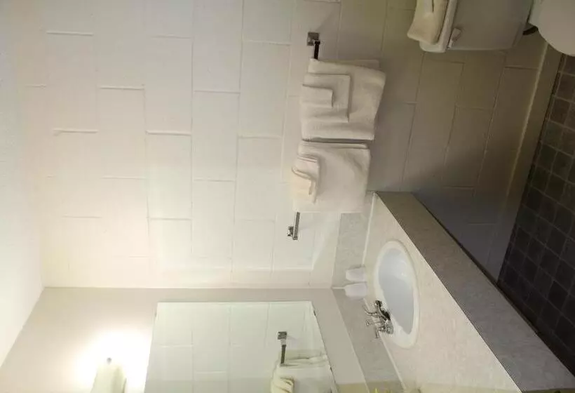 Pacific Rim Motel