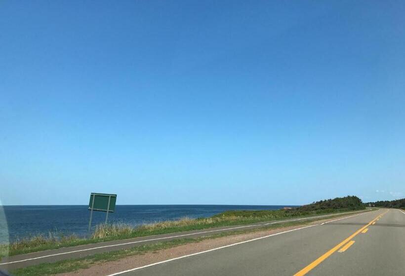 استراحتگاه Blue Crest Cottages